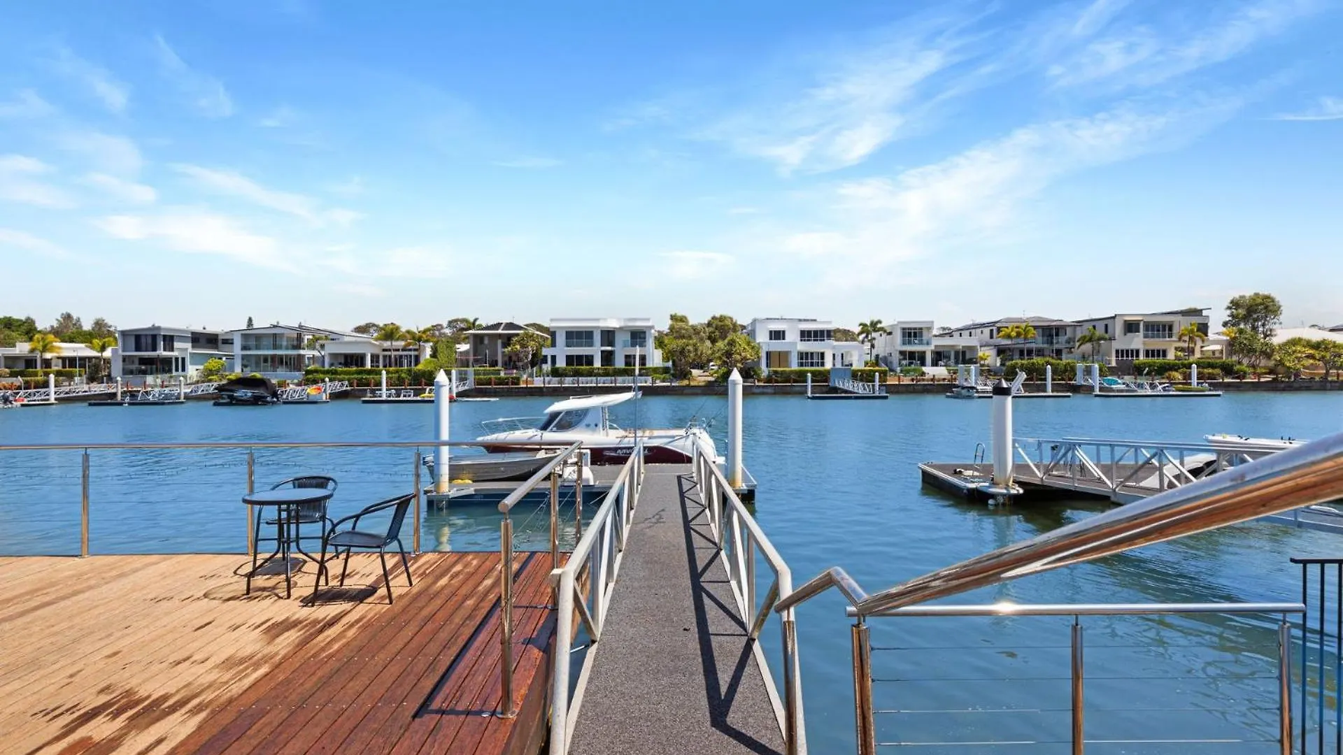 Luxury 4 Bedroom Waterfront Holiday Home On The Sunshine Coast Parrearra 0*,  Australia